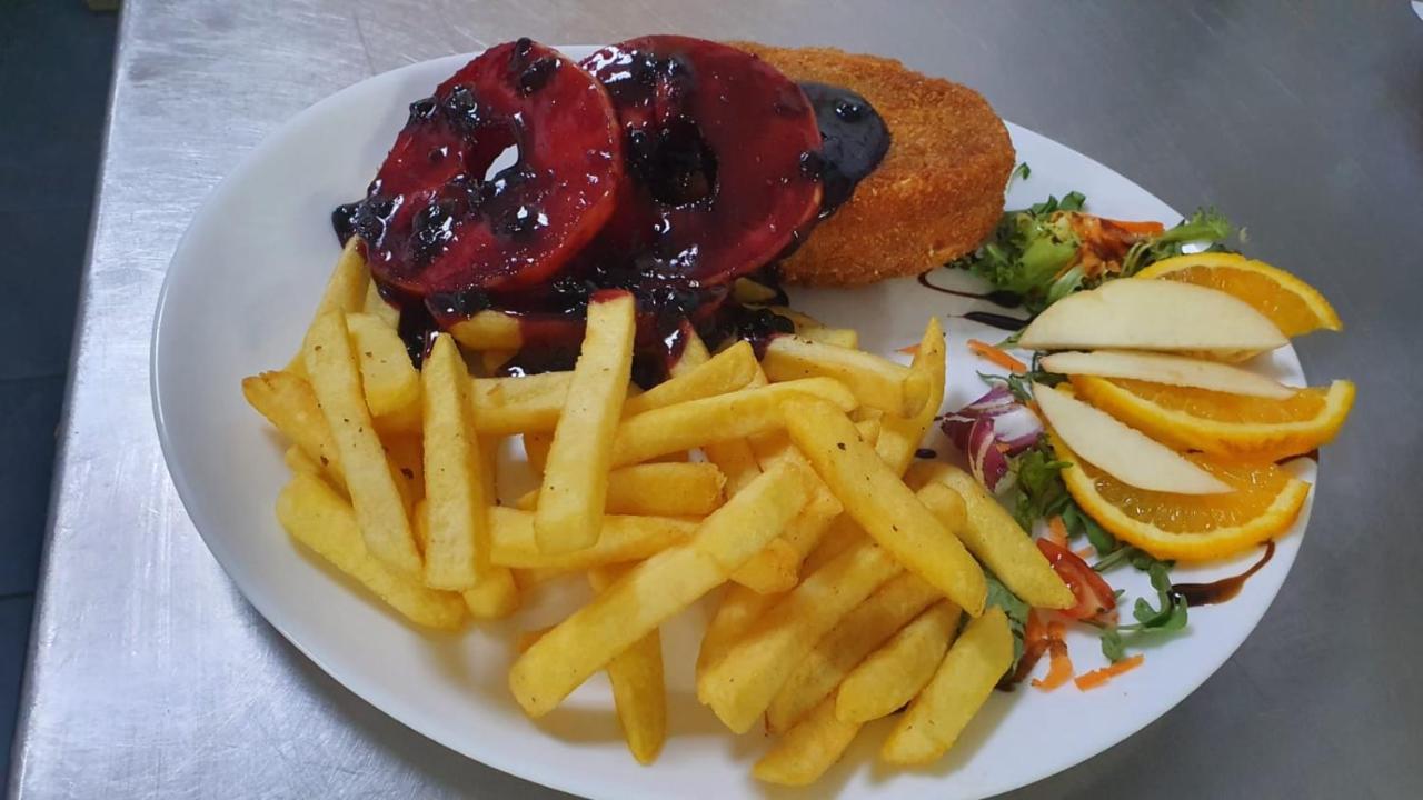 Pensiune Restaurant Ovidiu Valea lui Mihai Luaran gambar
